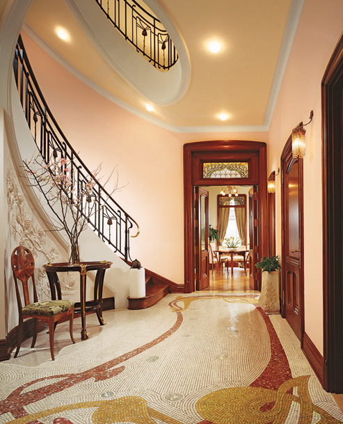 Beautiful-corridor-with-decoration-in-Art-Nouveau-style