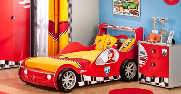 Bedroom-for-kids-who-love-NASCAR