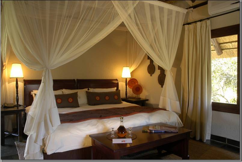 Safari Bedroom Ideas For Adults(41).jpg