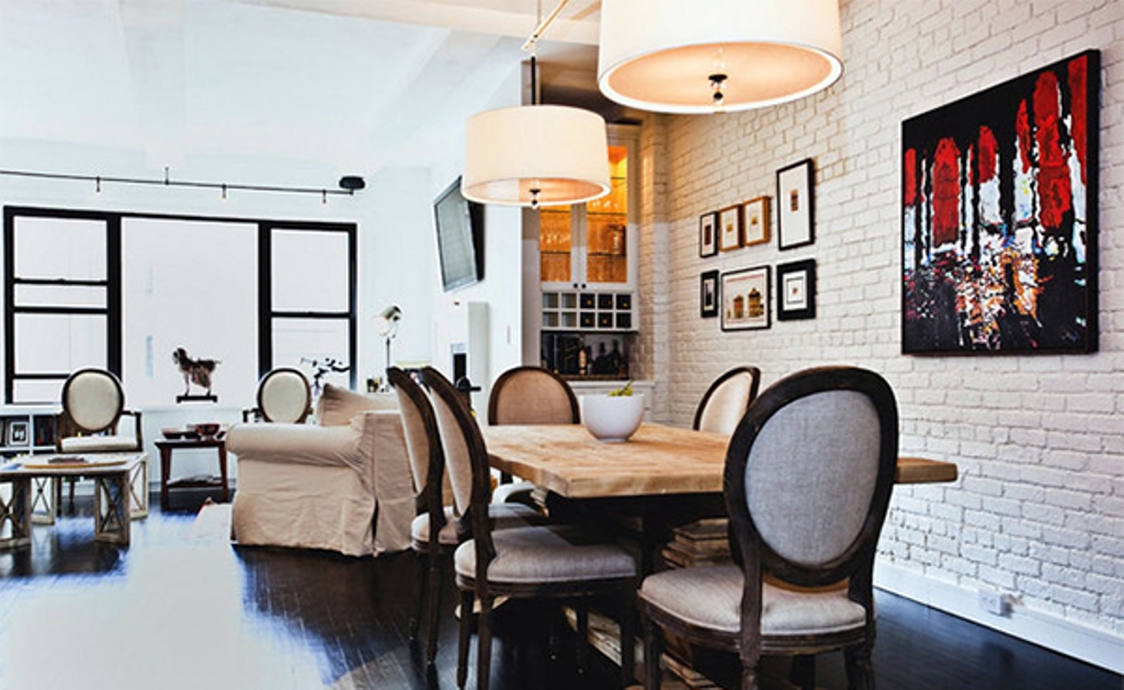 Elegant and Classy Brick Wall Dining Room Design