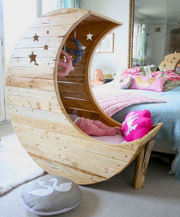 Pamper Your Little One with Unique Baby Cribs
