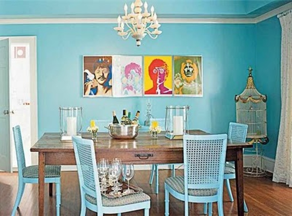 1.Vibrant Blue Dining Room