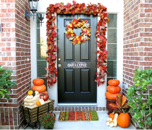4.Front door- fall decoration