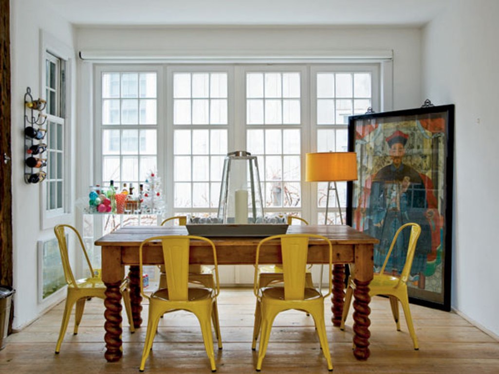 eclectic interior dining room