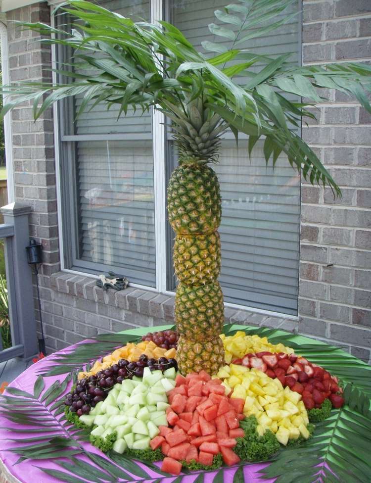 5 AweInspiring Fruit Centerpiece Ideas for Weddings and Parties