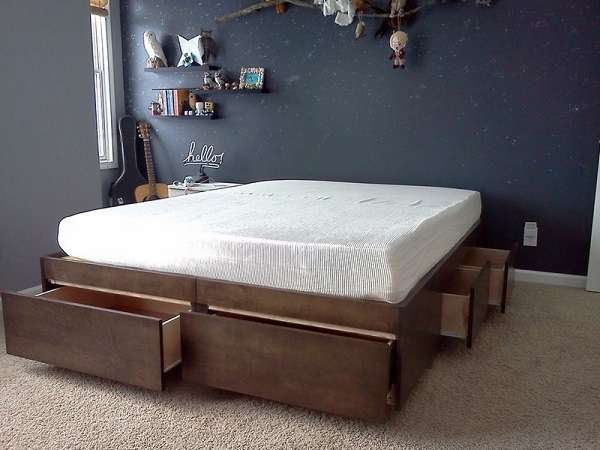 . Platform Bed with Drawers