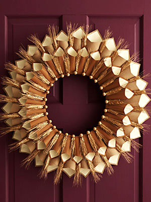 Thanksgiving paper cone wreath