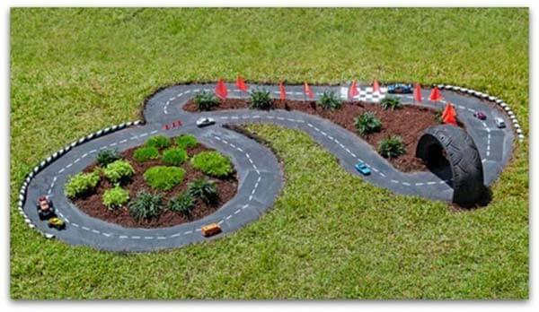 Make a race car track for kid