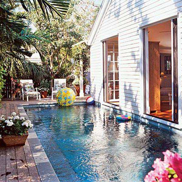 Small-Backyard-Pool-Woohome-12