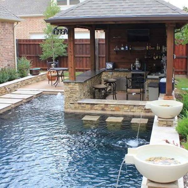 Small-Backyard-Pool-Woohome-8