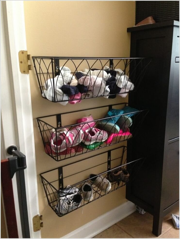 hanging baby shoe organizer