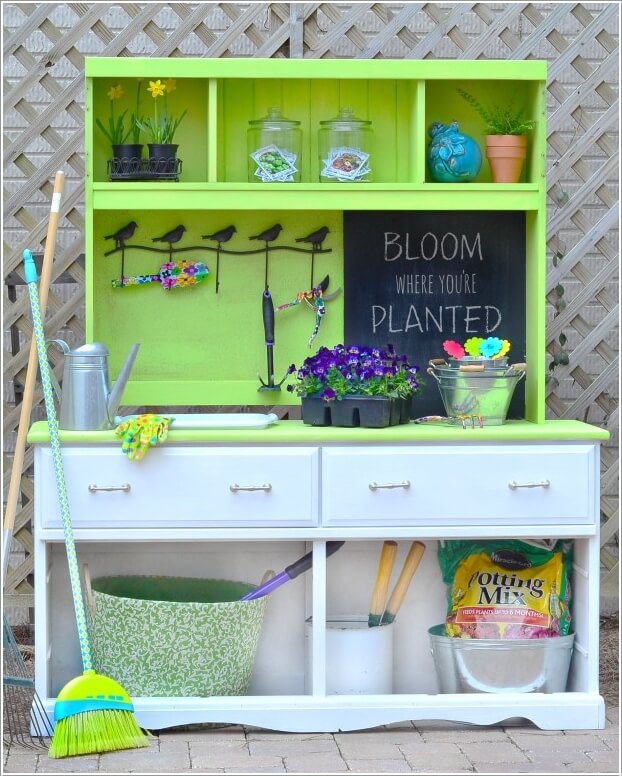 Make Your Own Potting Bench If You Have a Green Thumb 10