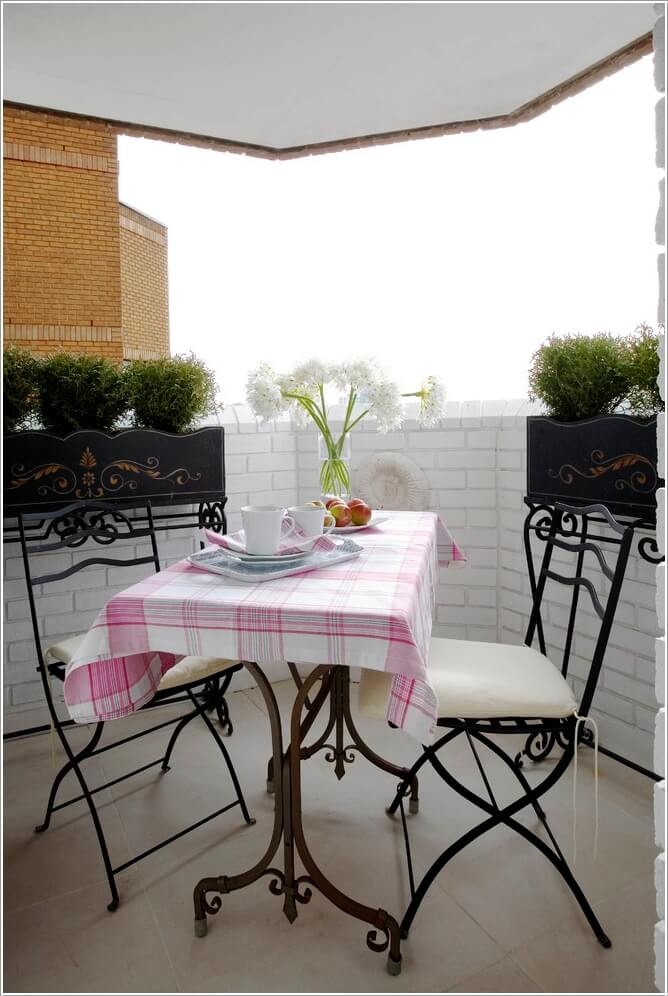 Add Spice to Your Balcony with a Cool Table 1