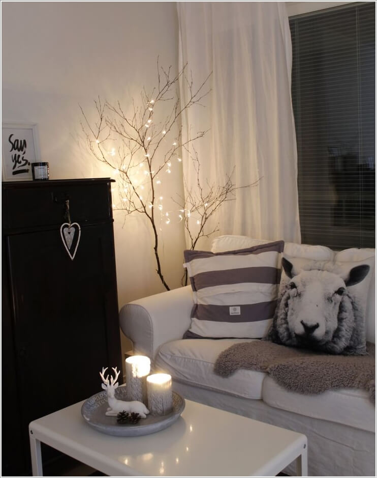 Decorate Your Living Room with String Lights 7