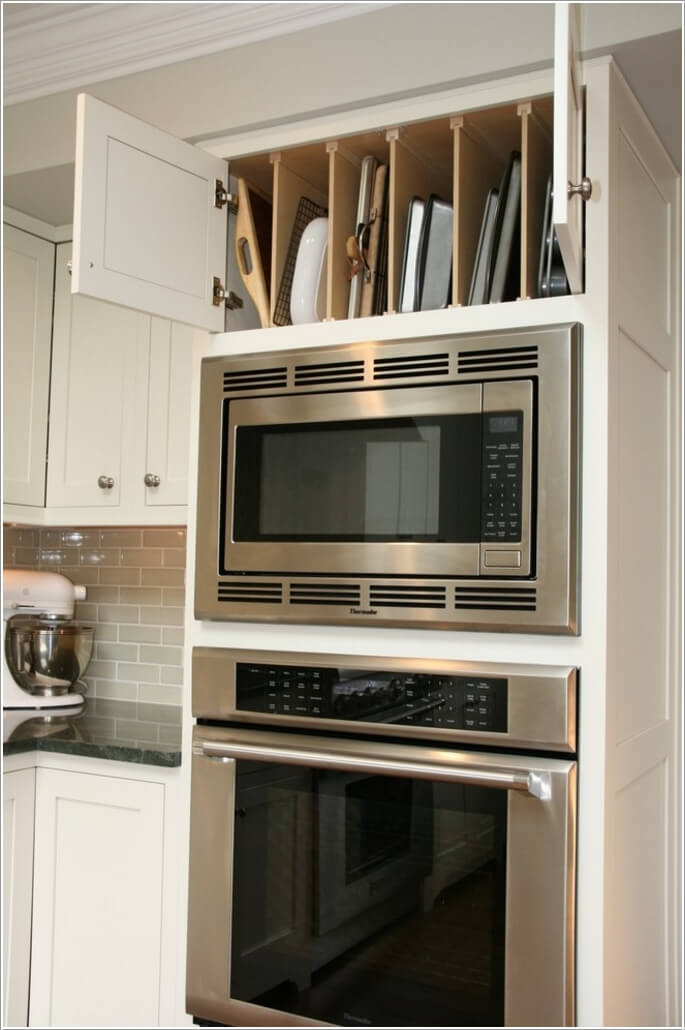 10 Practical Cookie Sheet And Baking Tray Storage Ideas