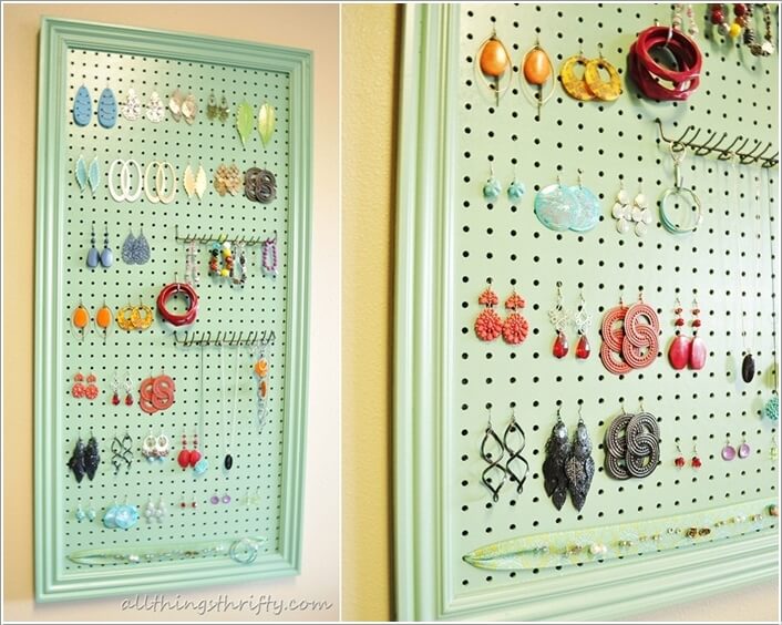 10 Lovely DIY Earring Holder Ideas for You 10