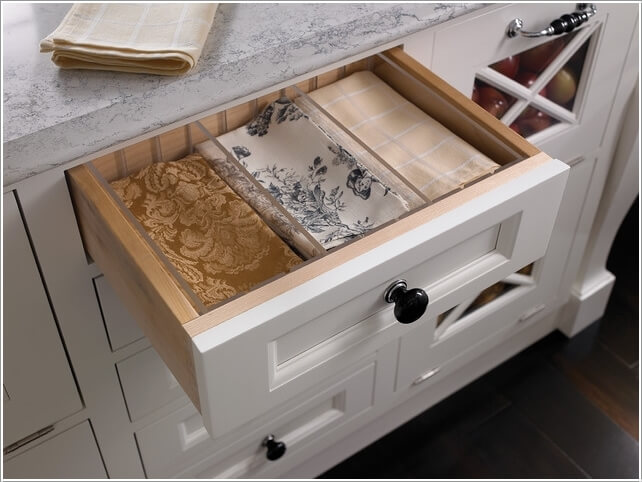 10 Clever Ways to Divide Your Kitchen Drawers 9