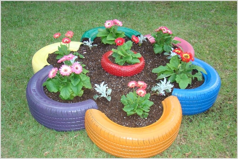 10 Things to Use for Making a Round Garden Bed 8