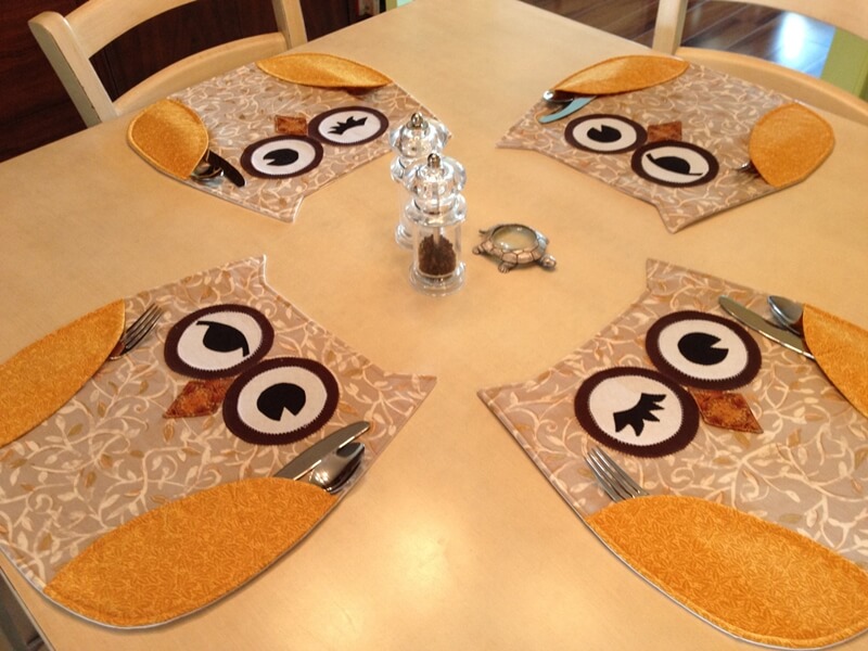 10 Wonderful DIY Placemat Ideas for Your Dining Table