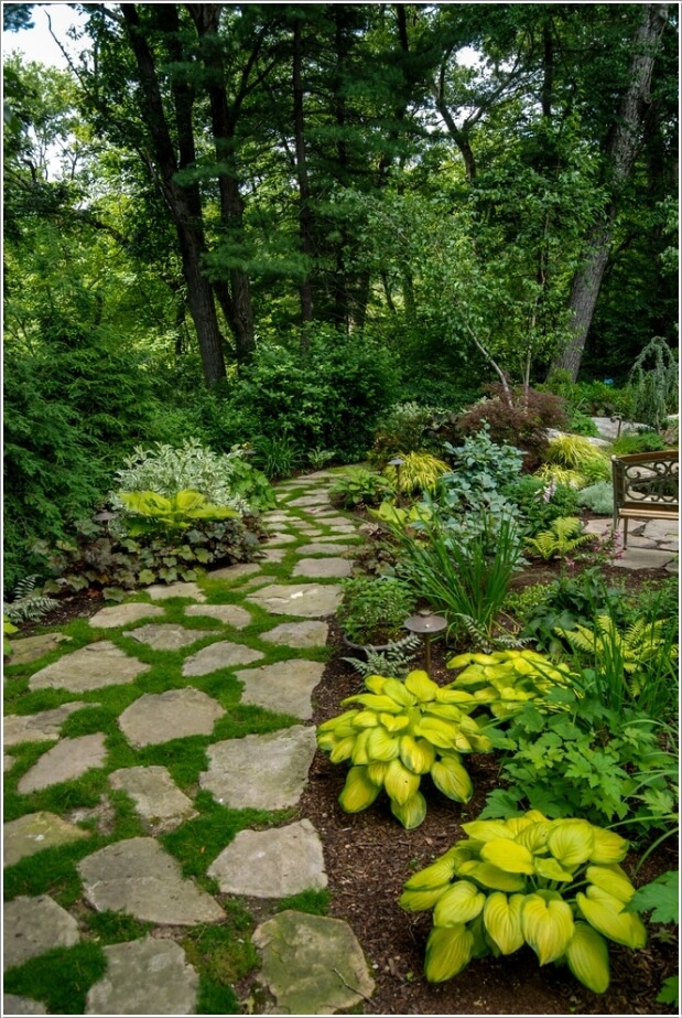 10 Cool Garden Walkway and Stepping Stones Combos 6