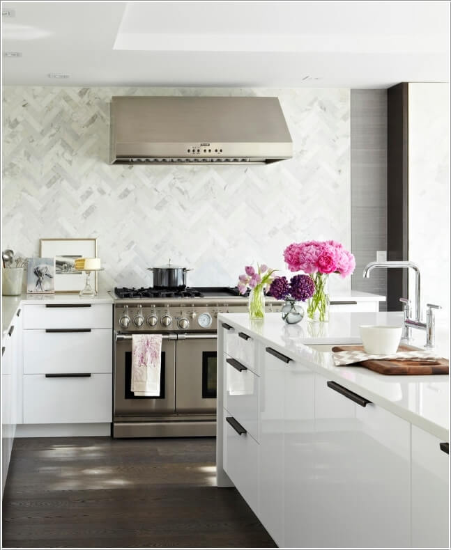10 Stove Backsplash Ideas That will Make You Want to Cook 8