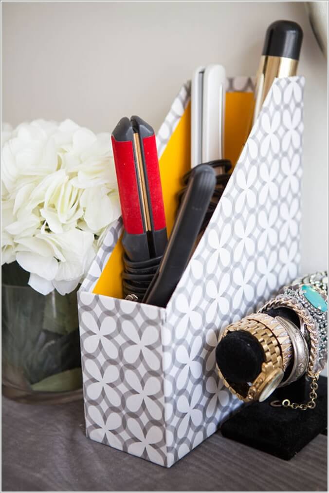 10 Clever Ways to Organize your Home with Magazine Holders 4