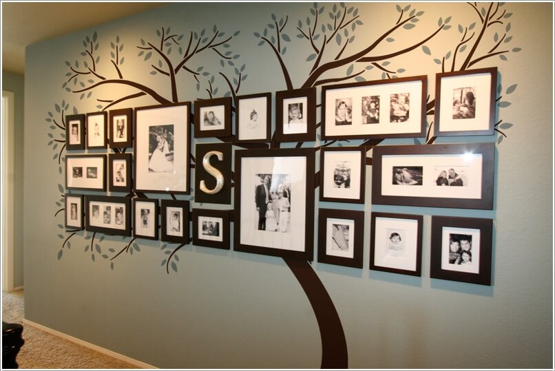 10 Cool Ways to Decorate Your Walls with Family Photos 1