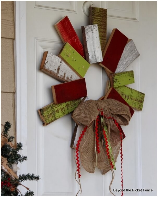 10-creative-pallet-christmas-decorations-to-try-this-year-10