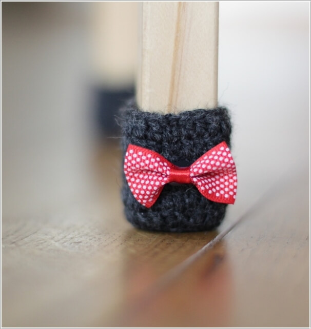 10-cute-diy-furniture-leg-protector-ideas-6