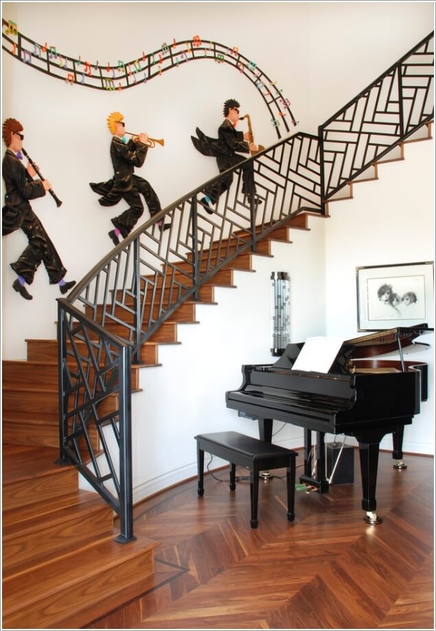 10-artistic-ways-to-decorate-your-staircase-area-4