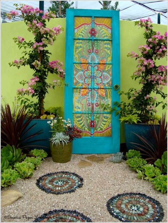 10 Creative Old Door Projects for Your Garden