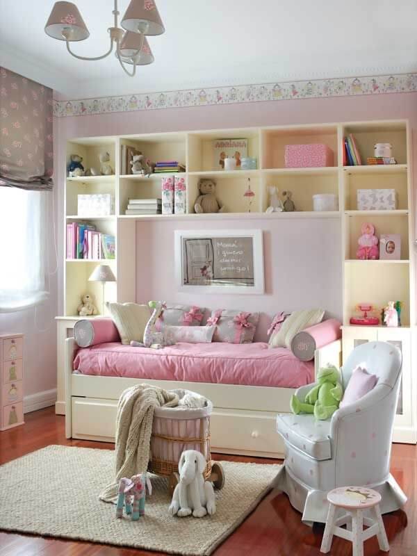 10 Cool Daybed Ideas for Your Kids' Room