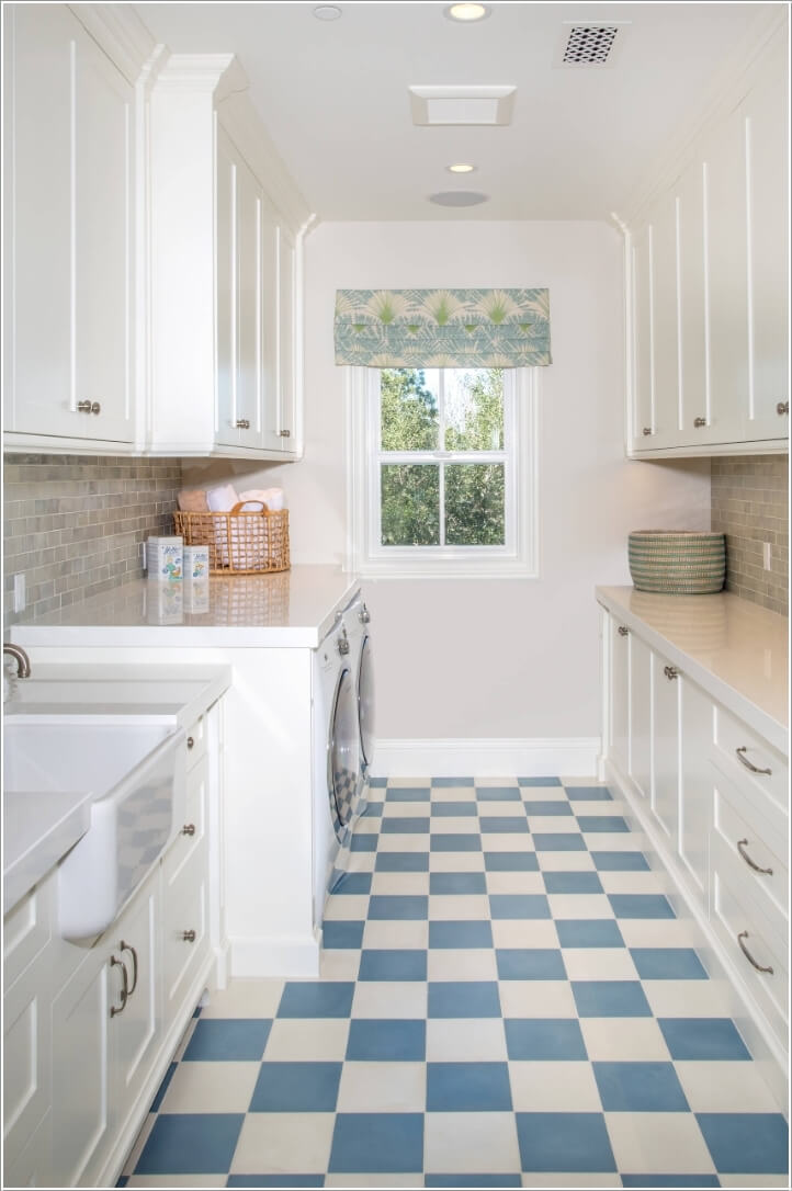 Ways to Decorate with Blue and White 