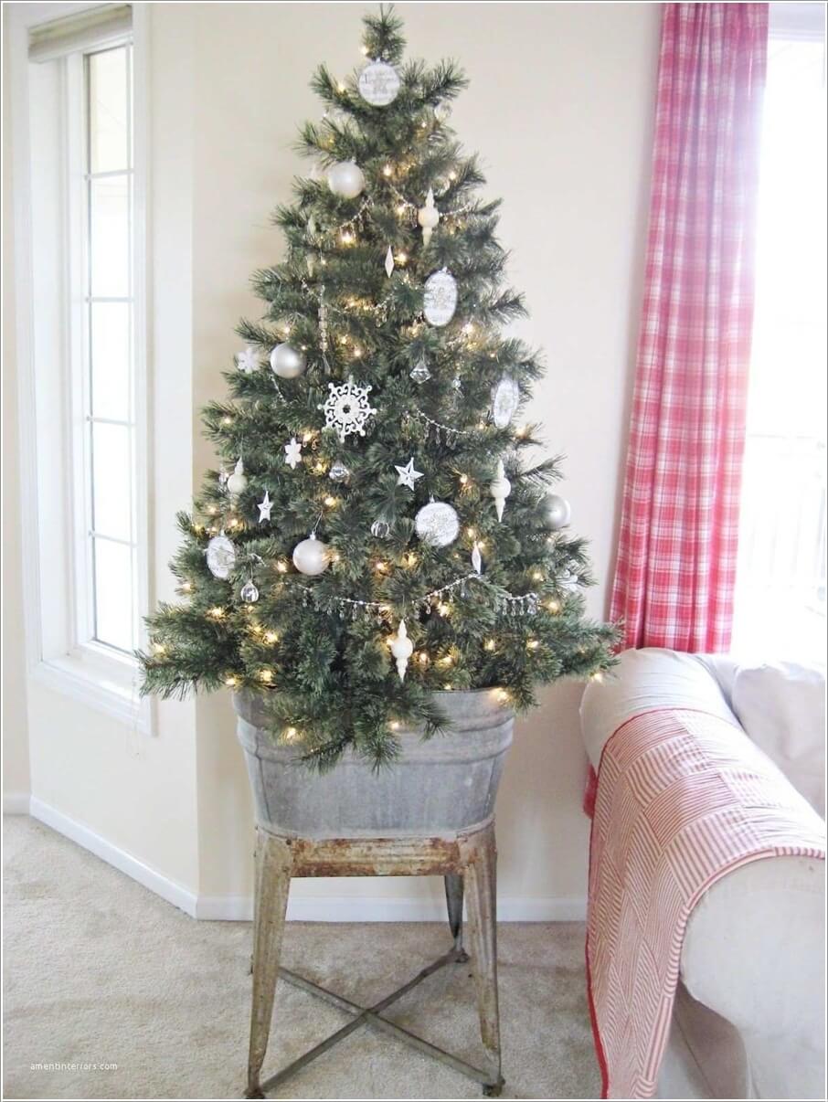 Christmas Tree Ideas for Small Spaces 