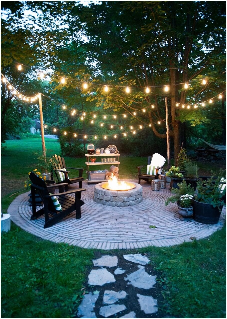 10 Backyard Lighting Ideas for Your Home