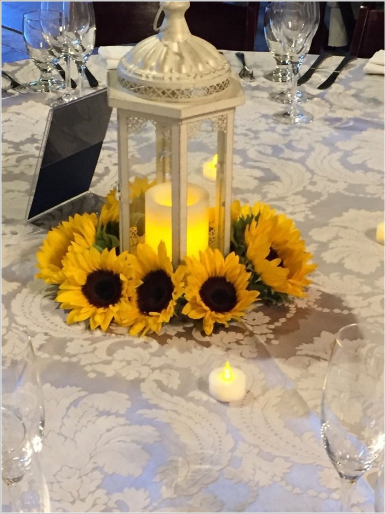 sunflower wedding decor 