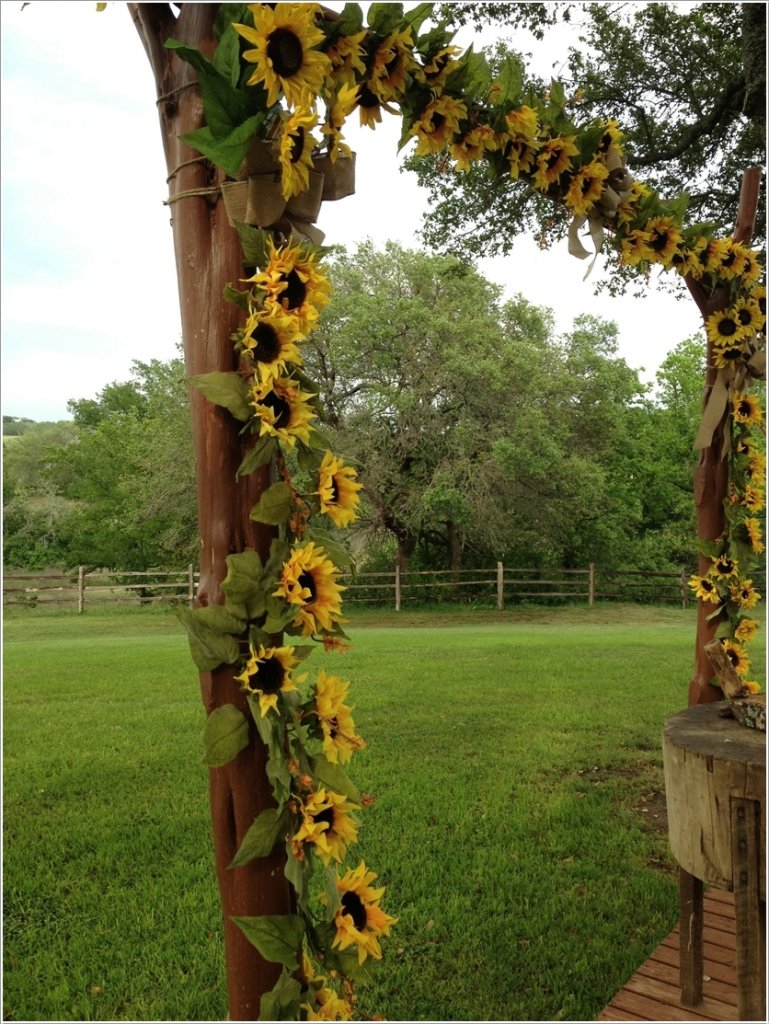 sunflower wedding decor 