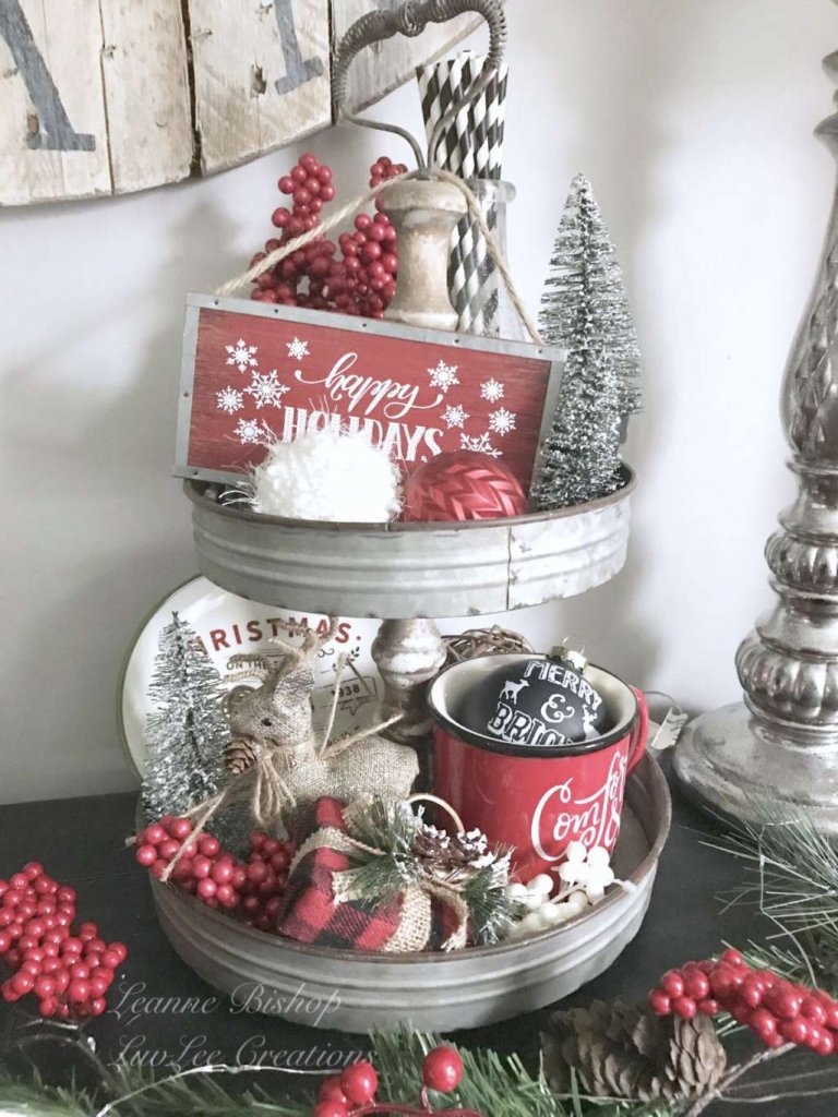 15 DIY Christmas Centerpiece Ideas 