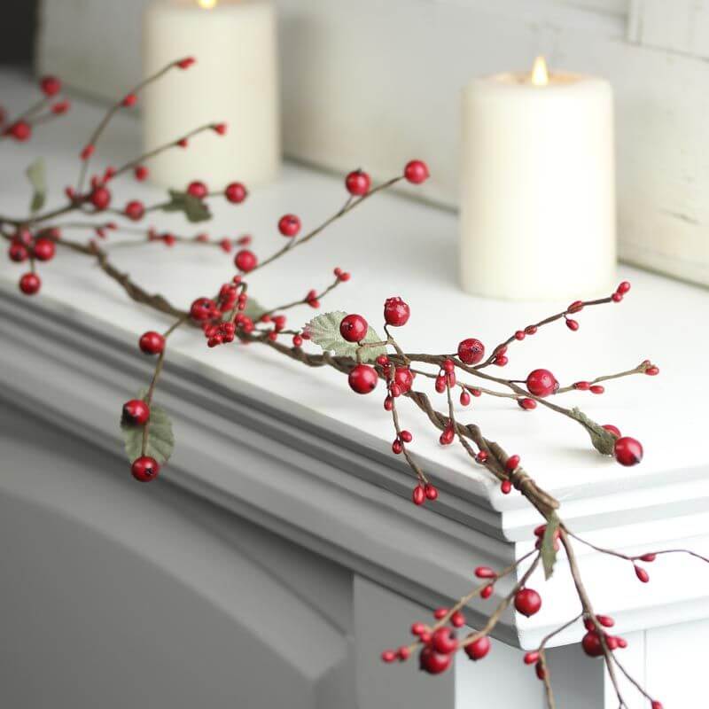 Christmas Decor Ideas with Berries