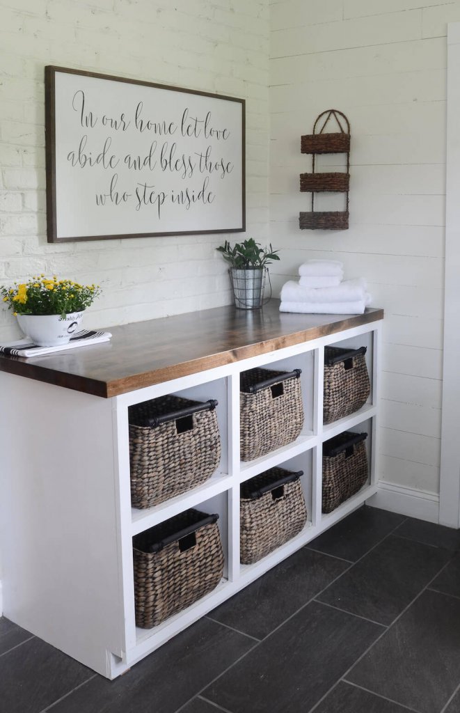 Farmhouse Laundry Room 