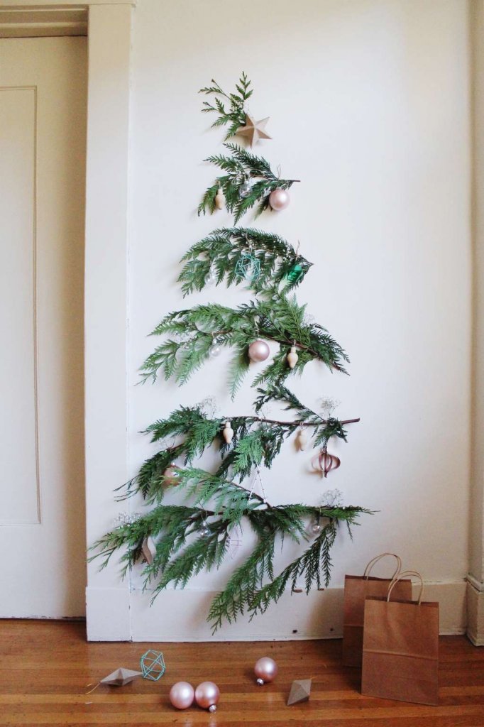 Minimalist Christmas Decor Ideas
