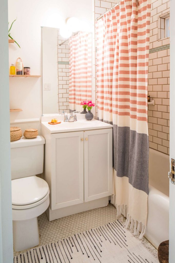 Apartment Bathroom Decor Ideas 
