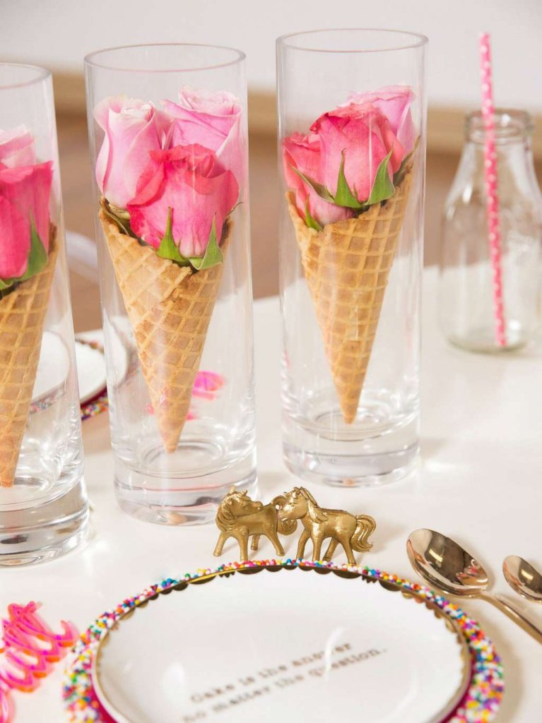 Valentine's Day Centerpiece Ideas 