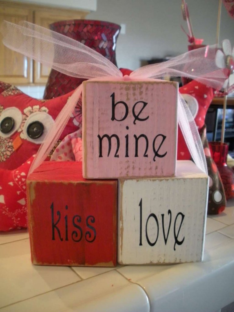 Valentine's Day Centerpiece Ideas 