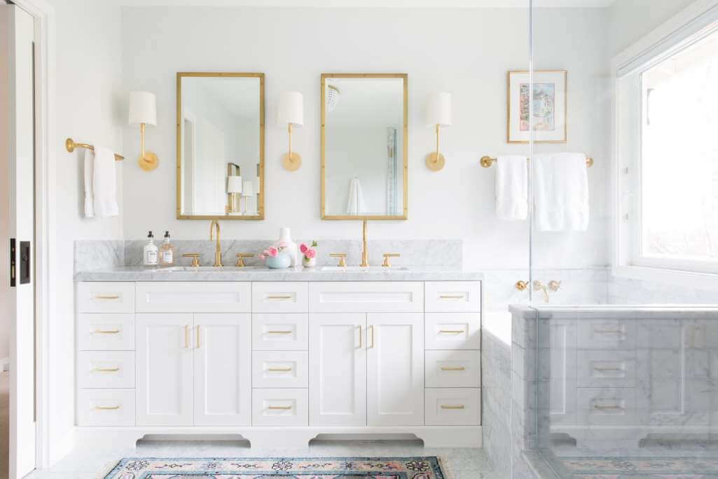 White Bathroom Ideas