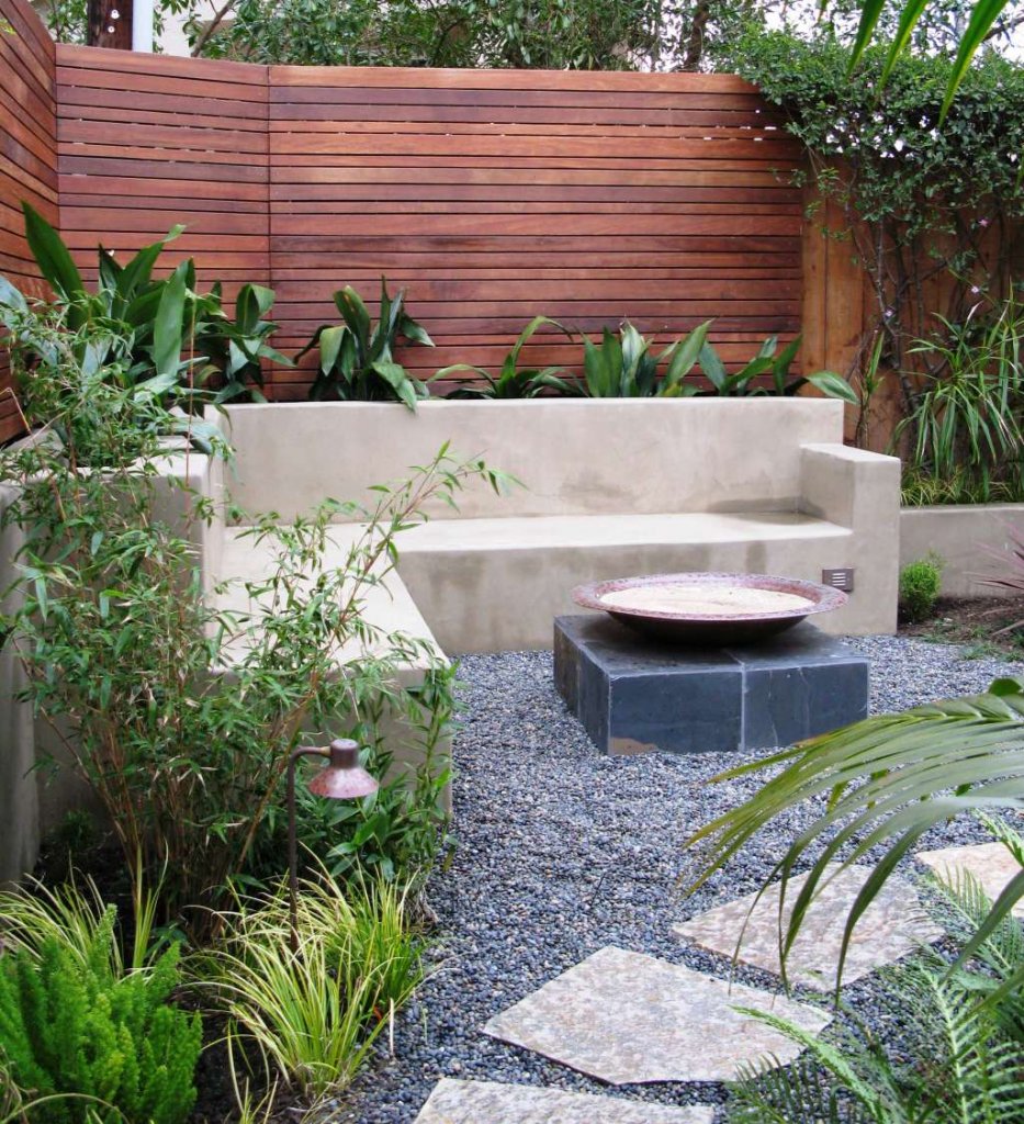 Garden Nook Seating Ideas