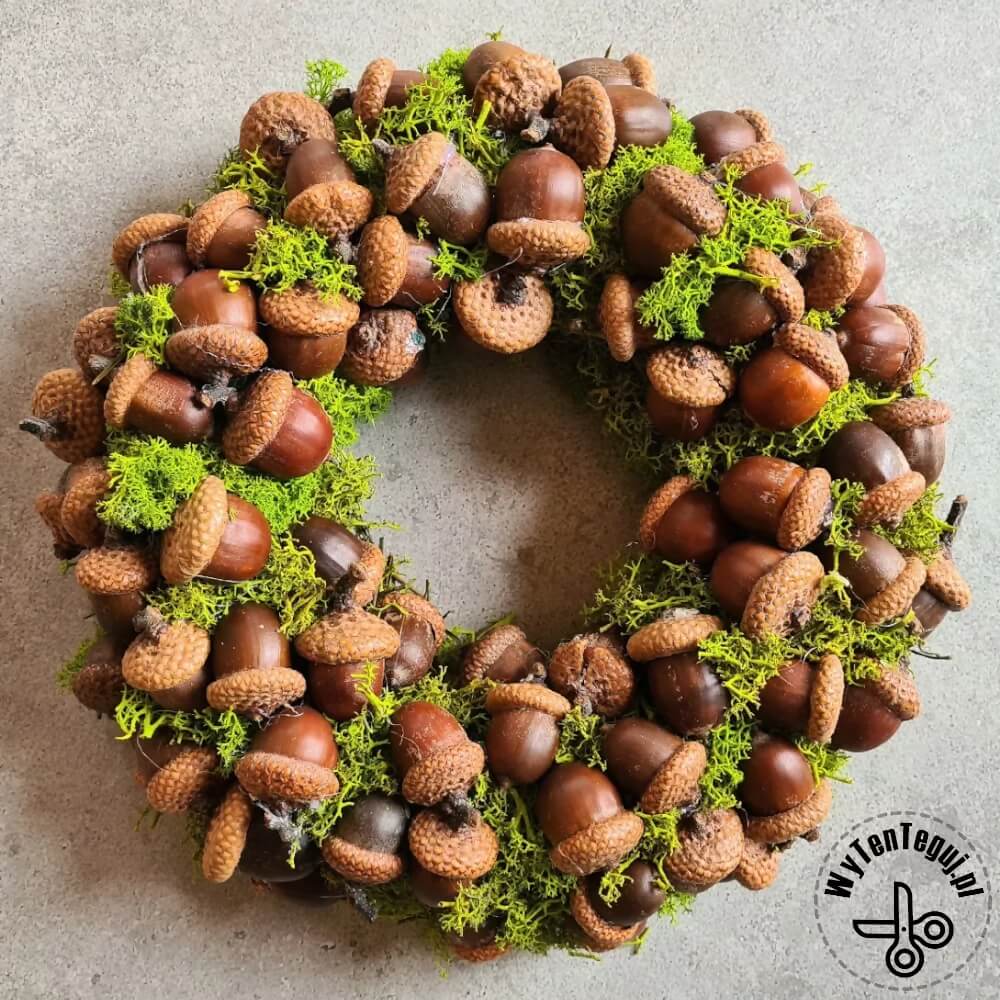 DIY acorn crafts