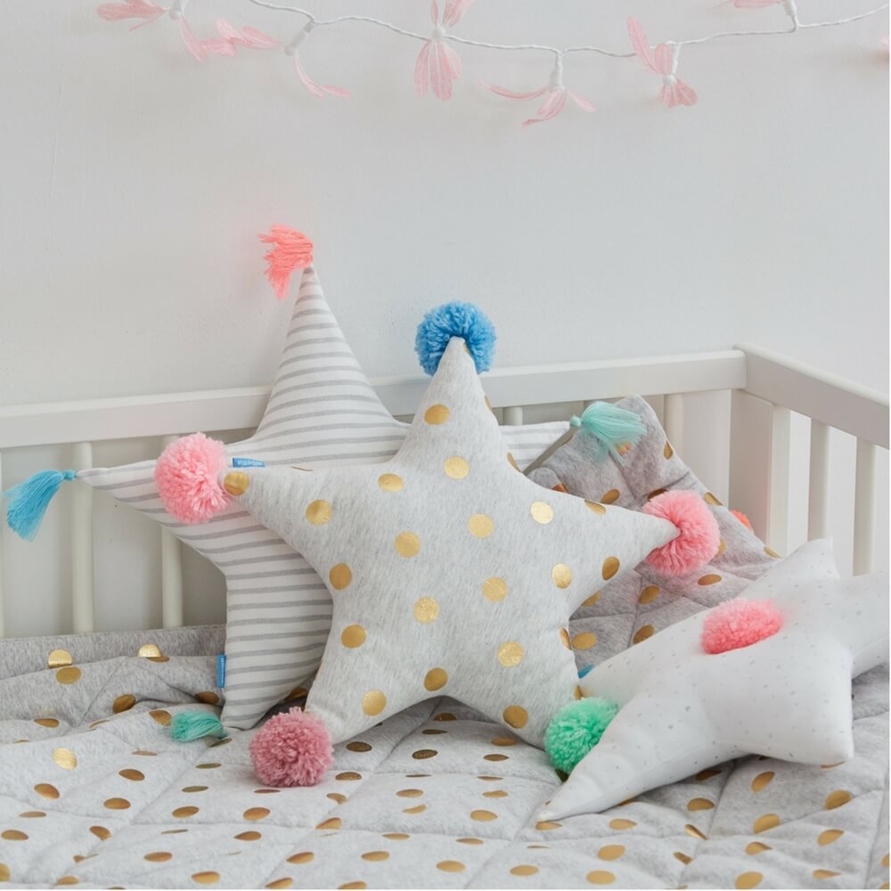 DIY Pom Pom Nursery Decor Ideas 