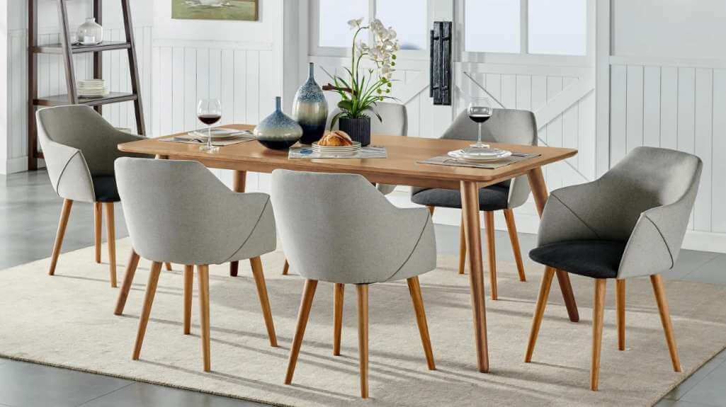 Ideas to Style a Dining Table 