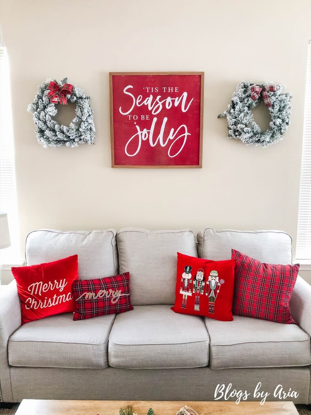 Christmas Wall Decor Ideas